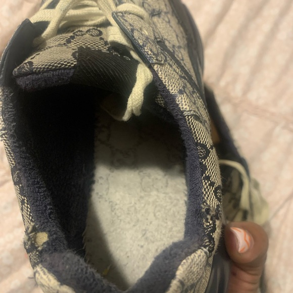 COPY - Mens Gucci Sneakers - Picture 11 of 12